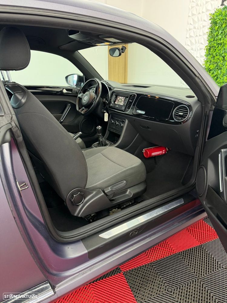 VW New Beetle 1.6 TDi Design - 14