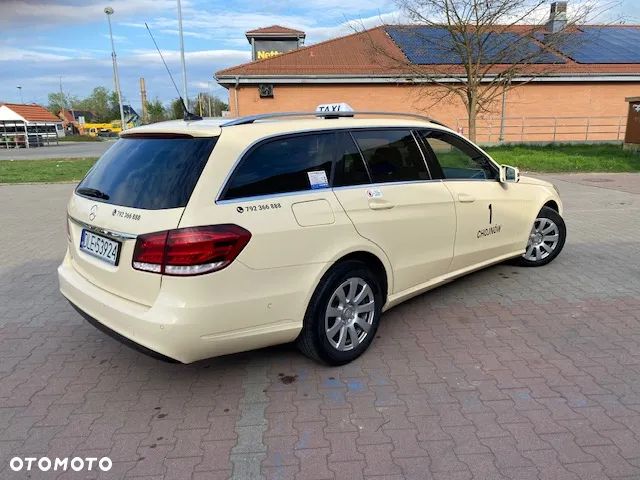 Mercedes-Benz Klasa E 200 T CDI 7G-TRONIC - 3