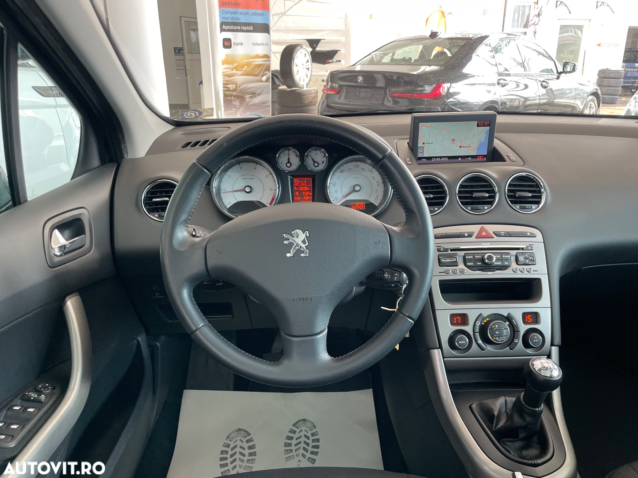 Peugeot 308 SW 120 VTi Premium - 11