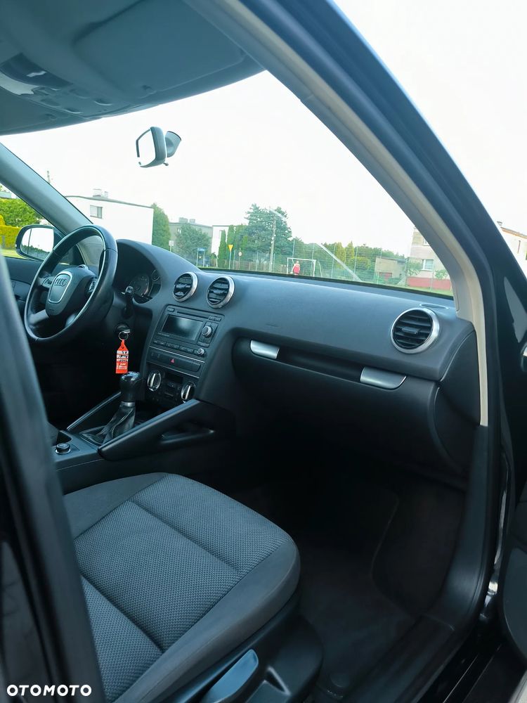 Audi A3 Sportback - 19