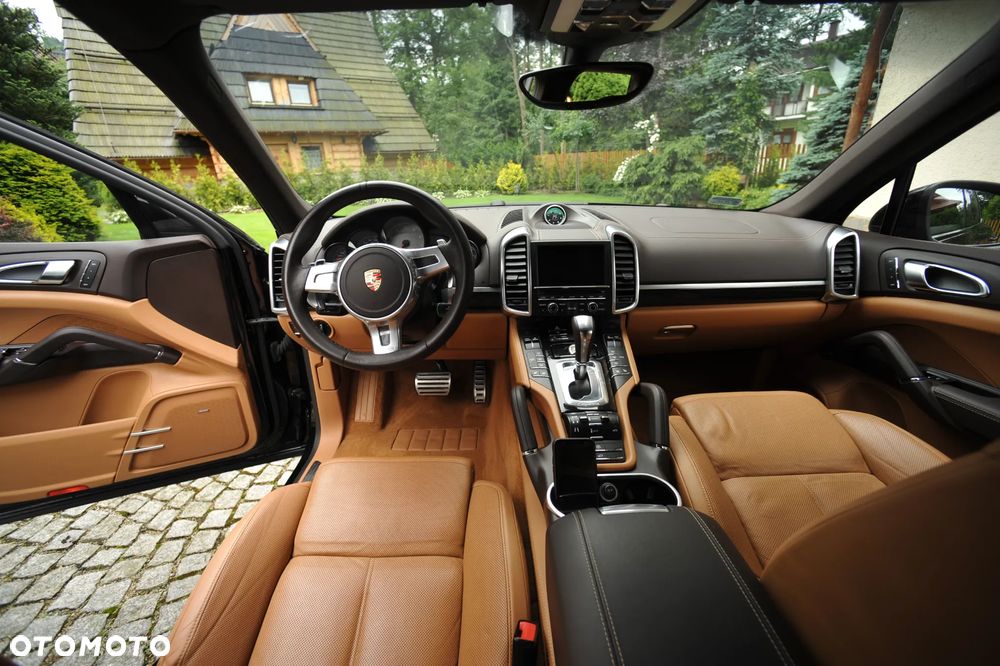 Porsche Cayenne S - 7