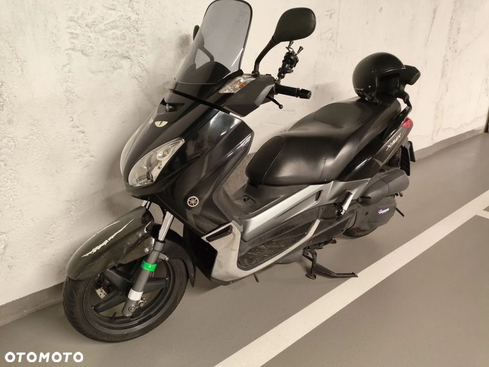 Yamaha X-max - 17
