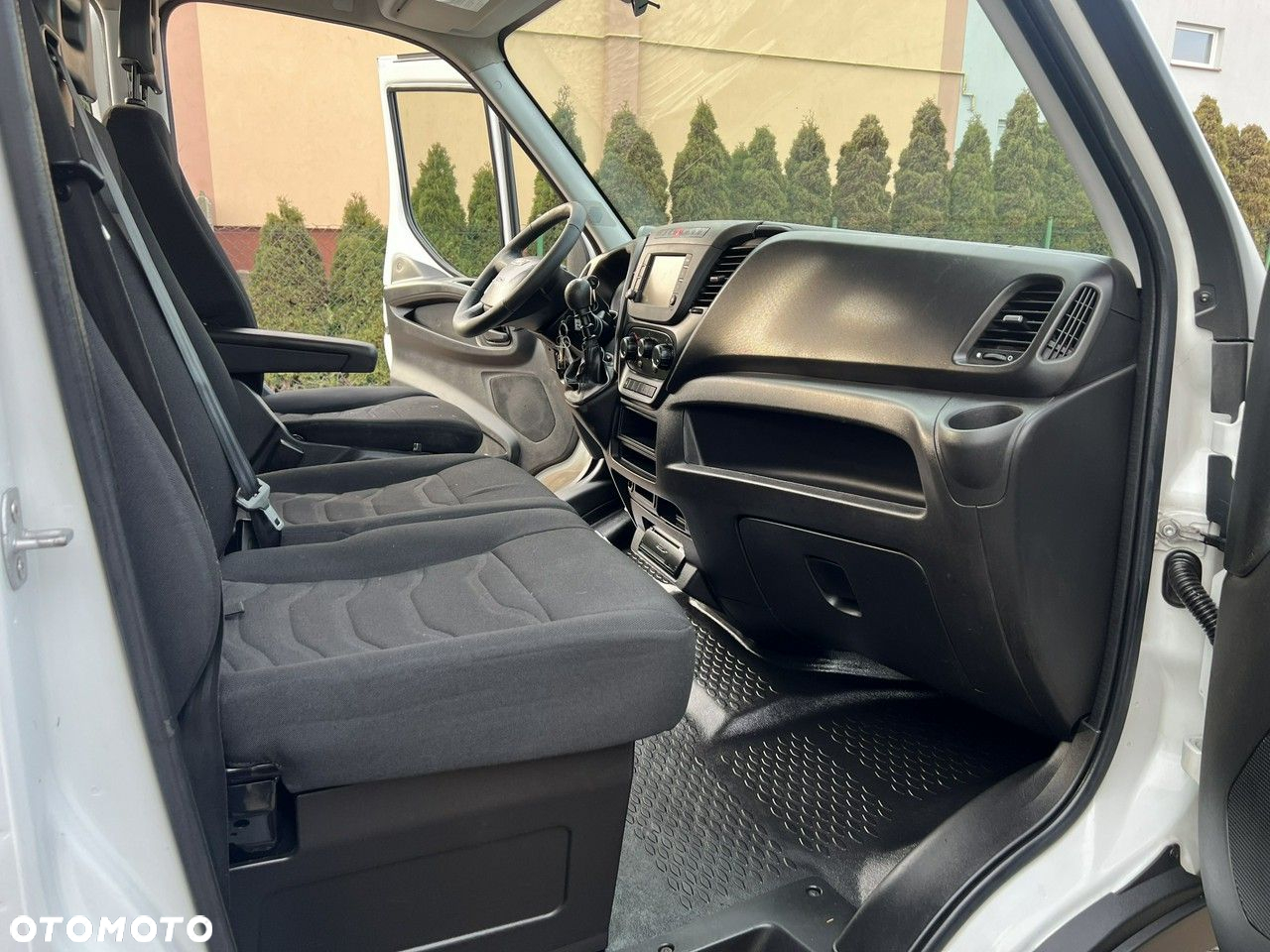 Iveco Daily 35C15 - 14