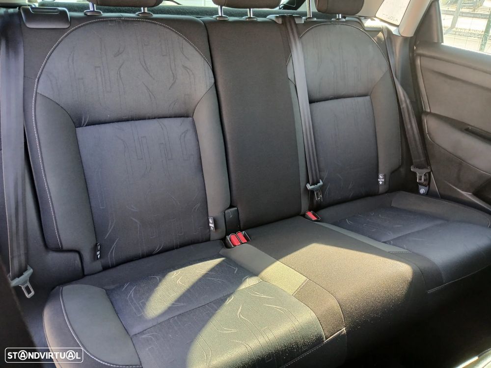 Citroën C4 1.6 HDi Seduction - 20