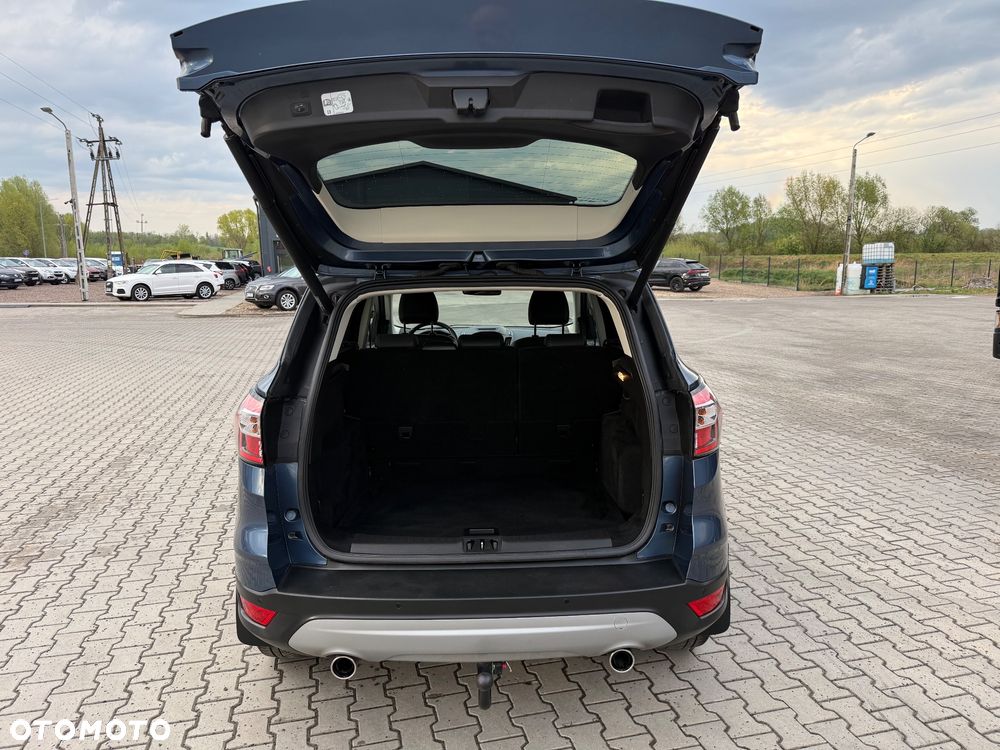 Ford Kuga 1.5 EcoBoost 2x4 Titanium - 8