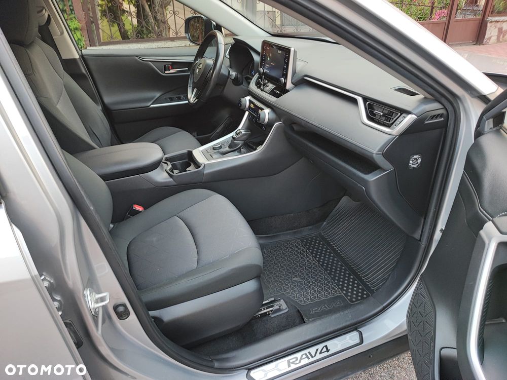 Toyota RAV4 - 31