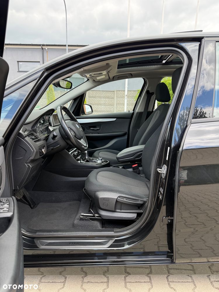 BMW Seria 2 218d Advantage sport - 17