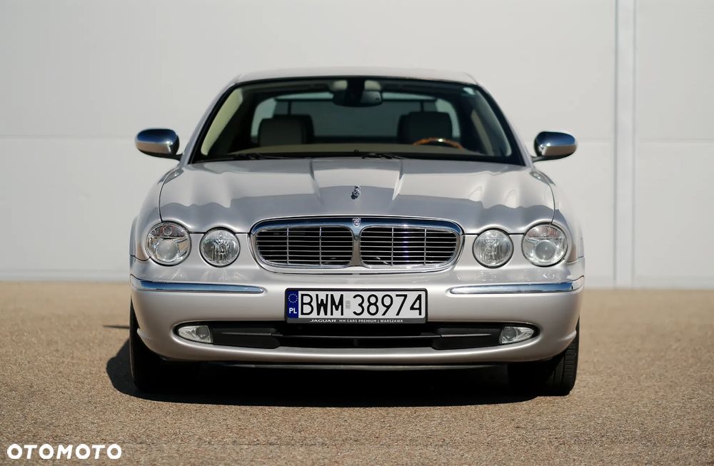Jaguar XJ XJ8 4.2 LWB High - 18