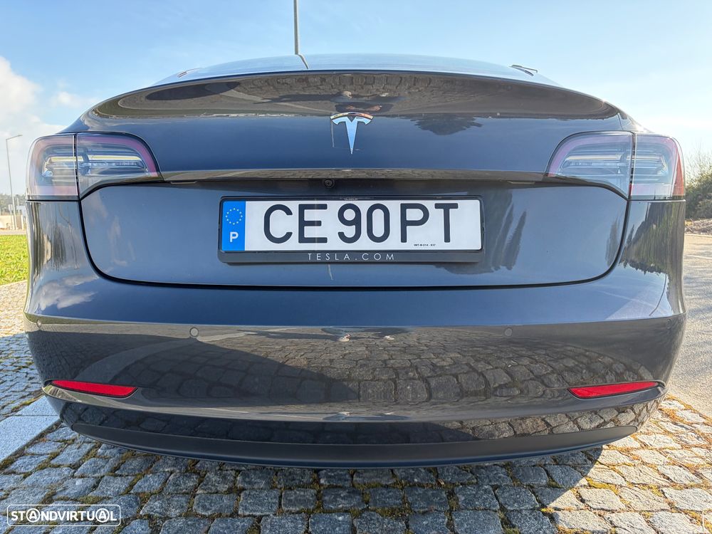 Tesla Model 3 Standard Range Plus RWD - 24