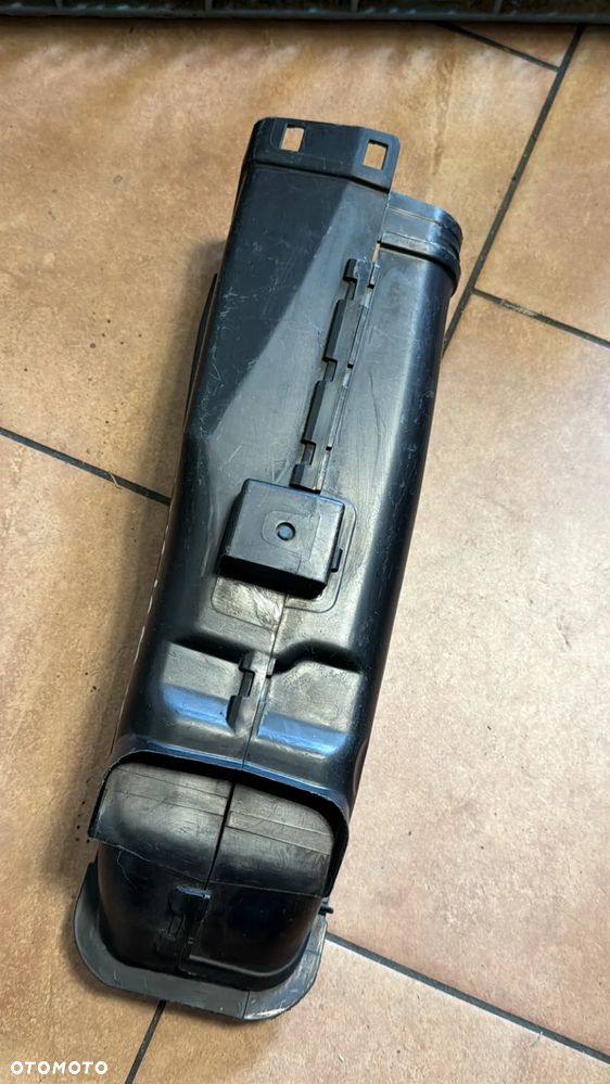 WLOT DOLOT KANAŁ PRZEWÓD POWIETRZA BMW G30 G31 G11 G12 7643299 - 2