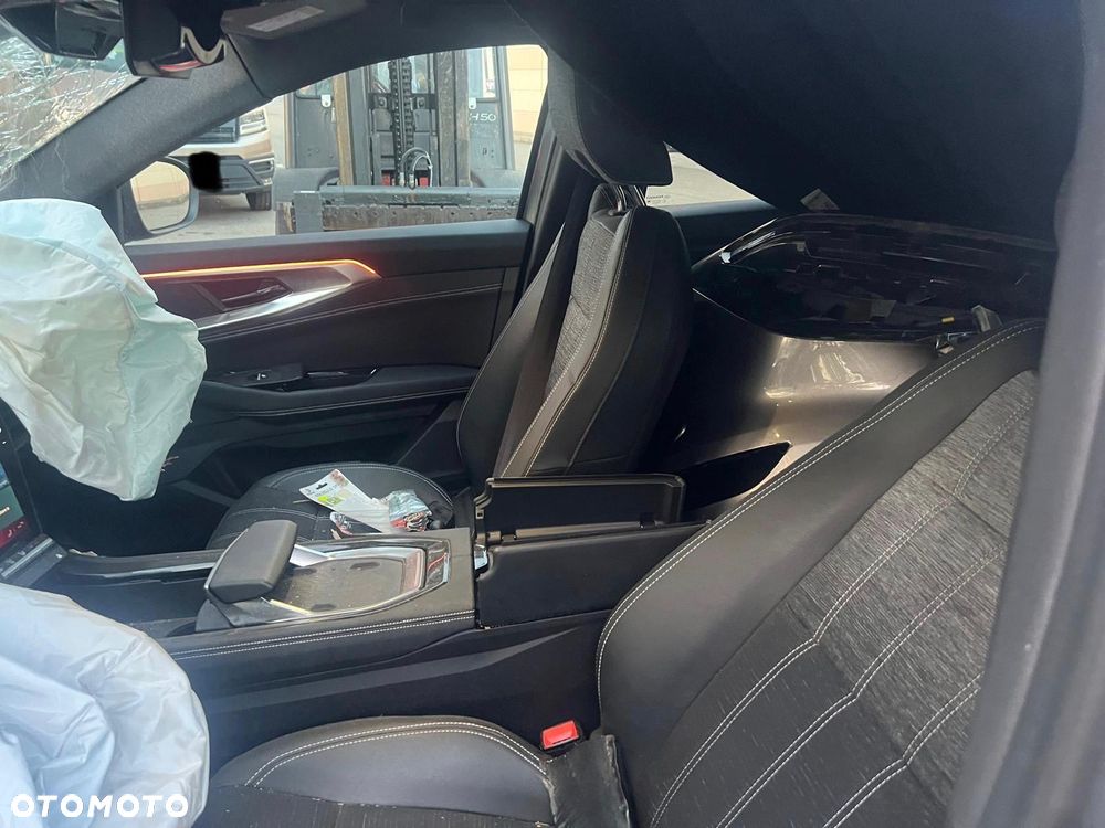 Renault Austral 1.2 E-Tech Full Hybrid 200 Iconic MMT - 11