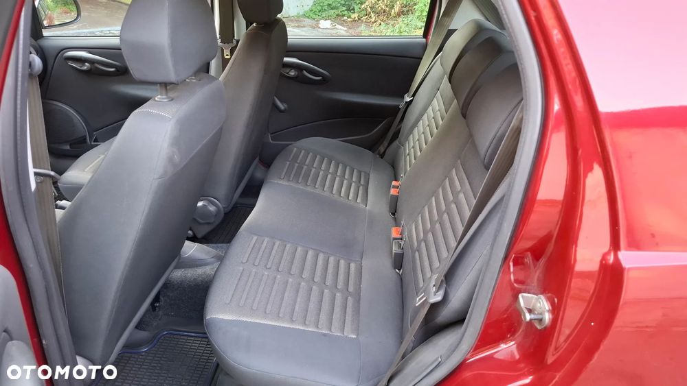 Fiat Punto - 13