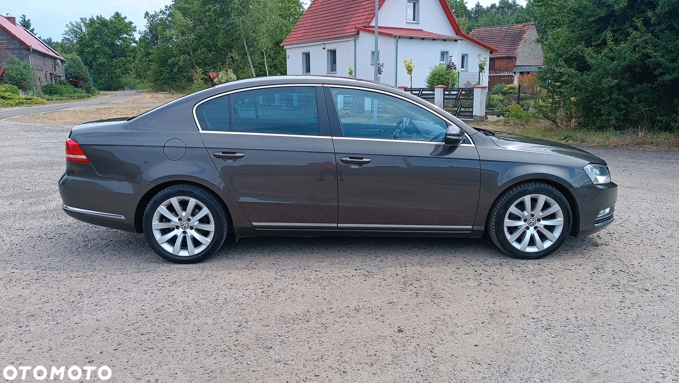 Volkswagen Passat 2.0 TDI Comfortline - 6