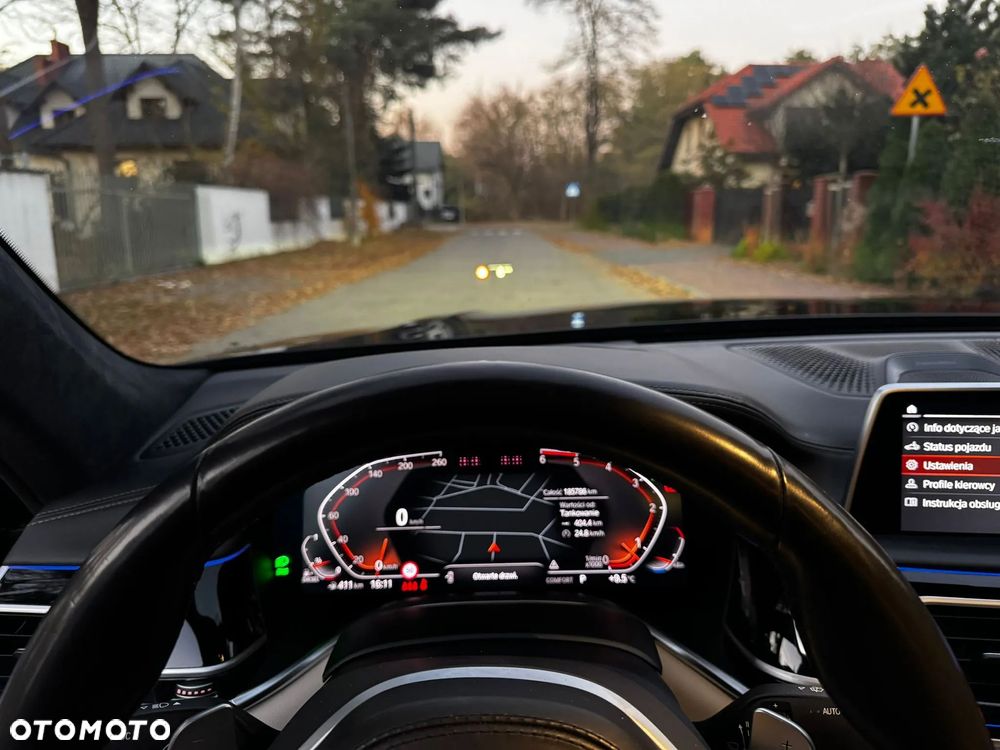 BMW Seria 7 750d xDrive sport - 26