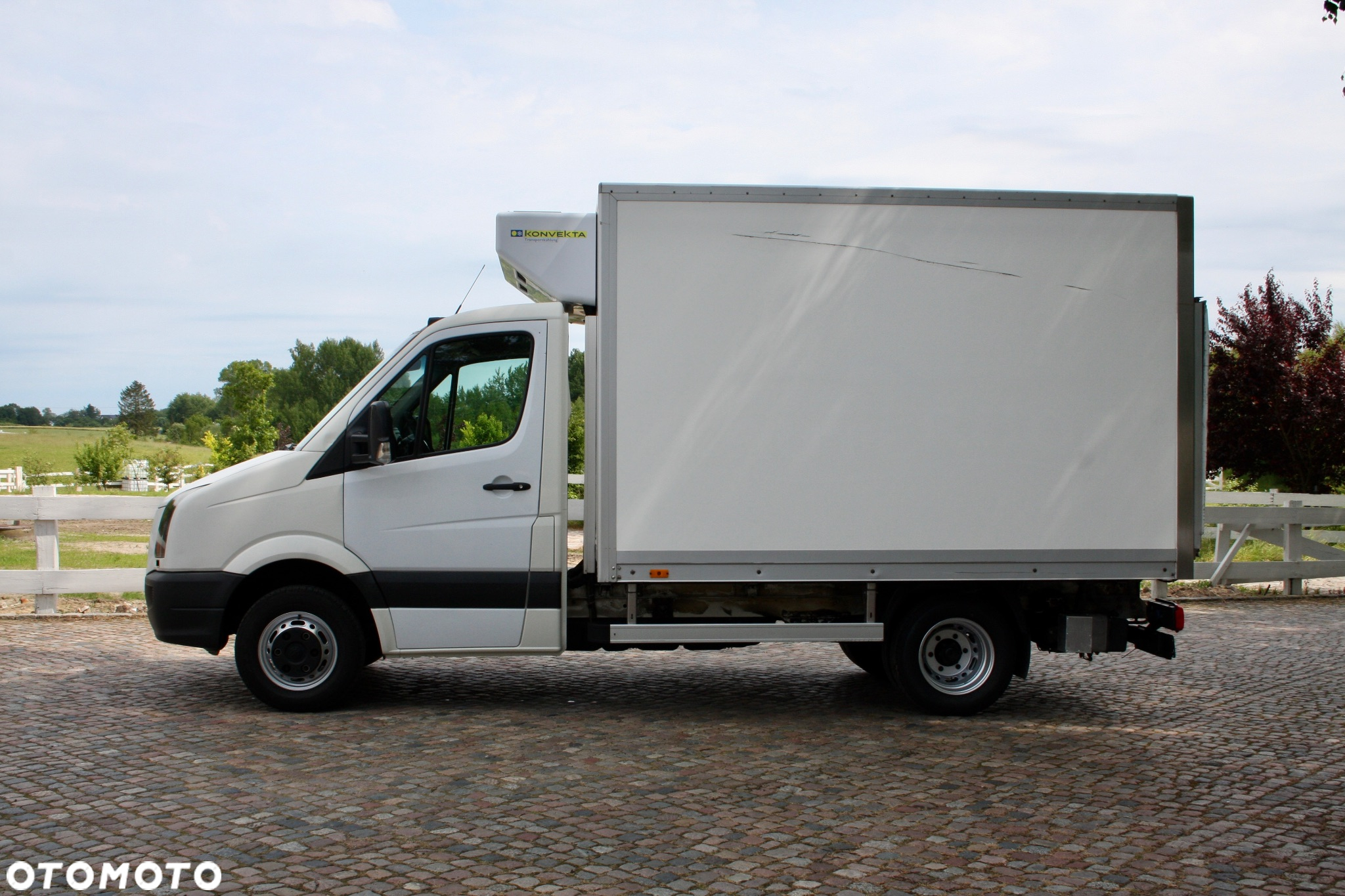 Volkswagen Crafter 2.5 TDI KONVEKTA 0*C - 2