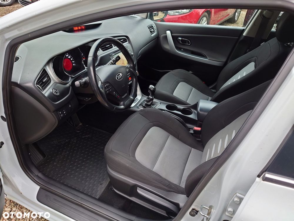 Kia Ceed 1.4 Business Line - 8