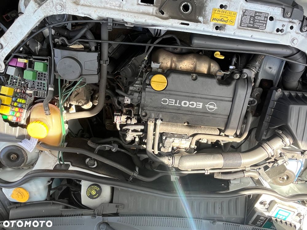 Opel Combo - 4
