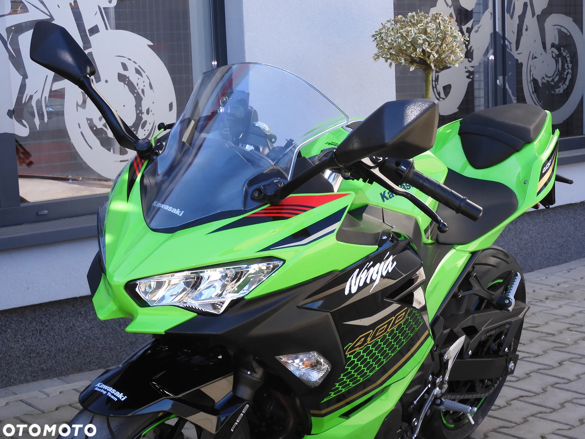 Kawasaki Ninja 400 - 35
