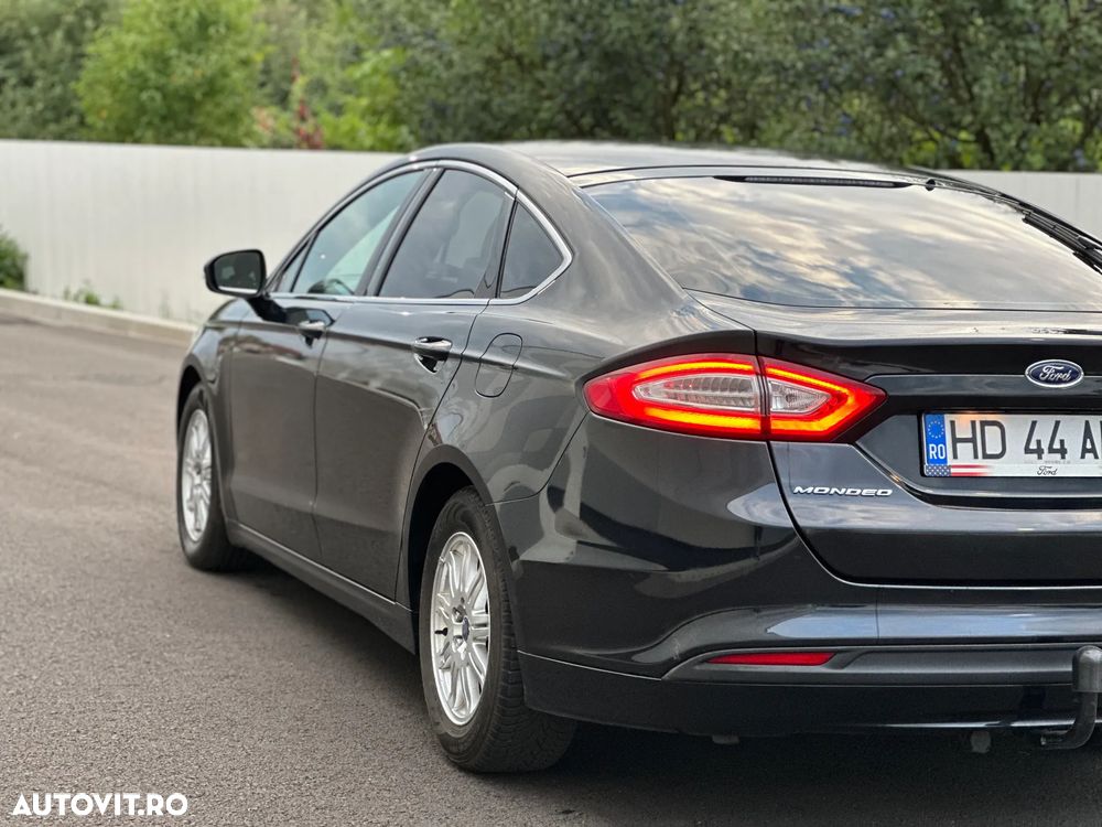 Ford Mondeo 2.0 TDCI ECOnetic Start-Stopp Trend - 4