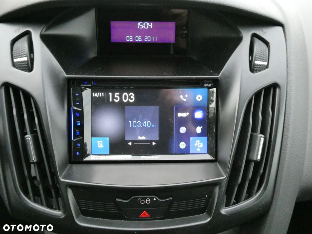 Ford Focus 1.6 EcoBoost Start-Stopp-System Trend - 17