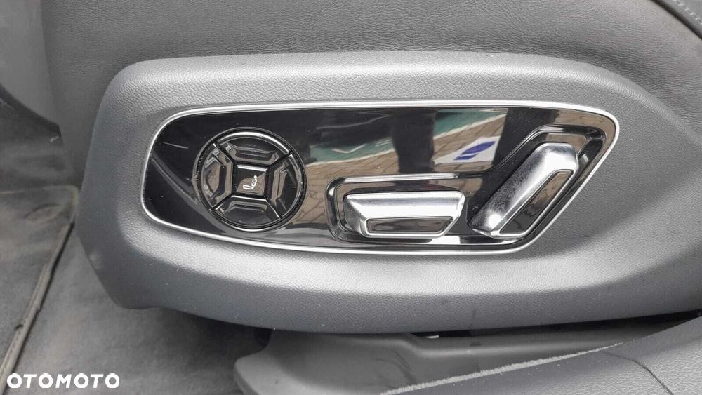 Audi A8 L 50 TDI quattro tiptronic - 18