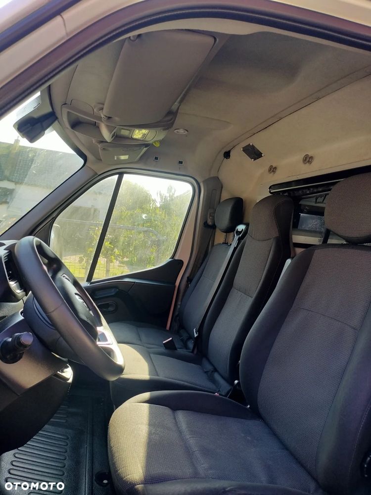 Renault Master - 9