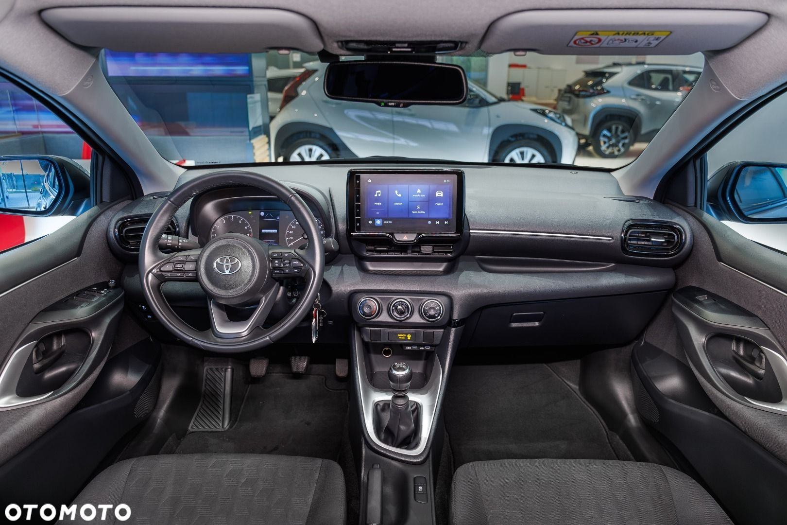 Toyota Yaris - 11