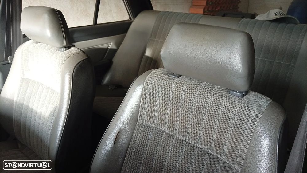 Nissan Serena - 12
