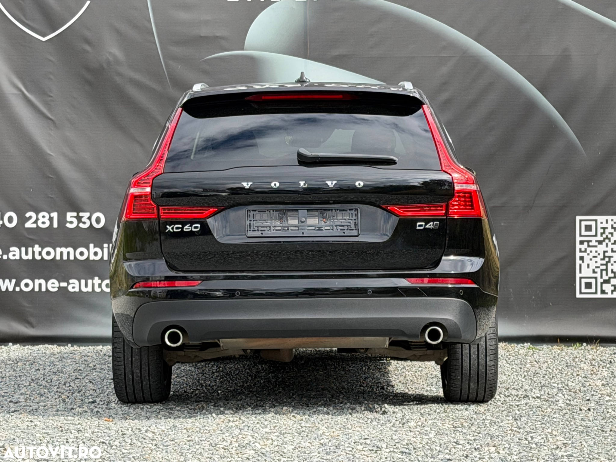 Volvo XC 60 D4 AWD Geartronic Momentum - 27