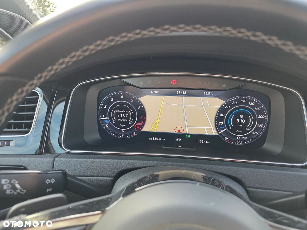 Volkswagen Golf - 13