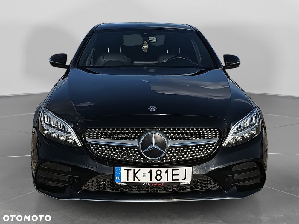 Mercedes-Benz Klasa C 300 9G-TRONIC - 2