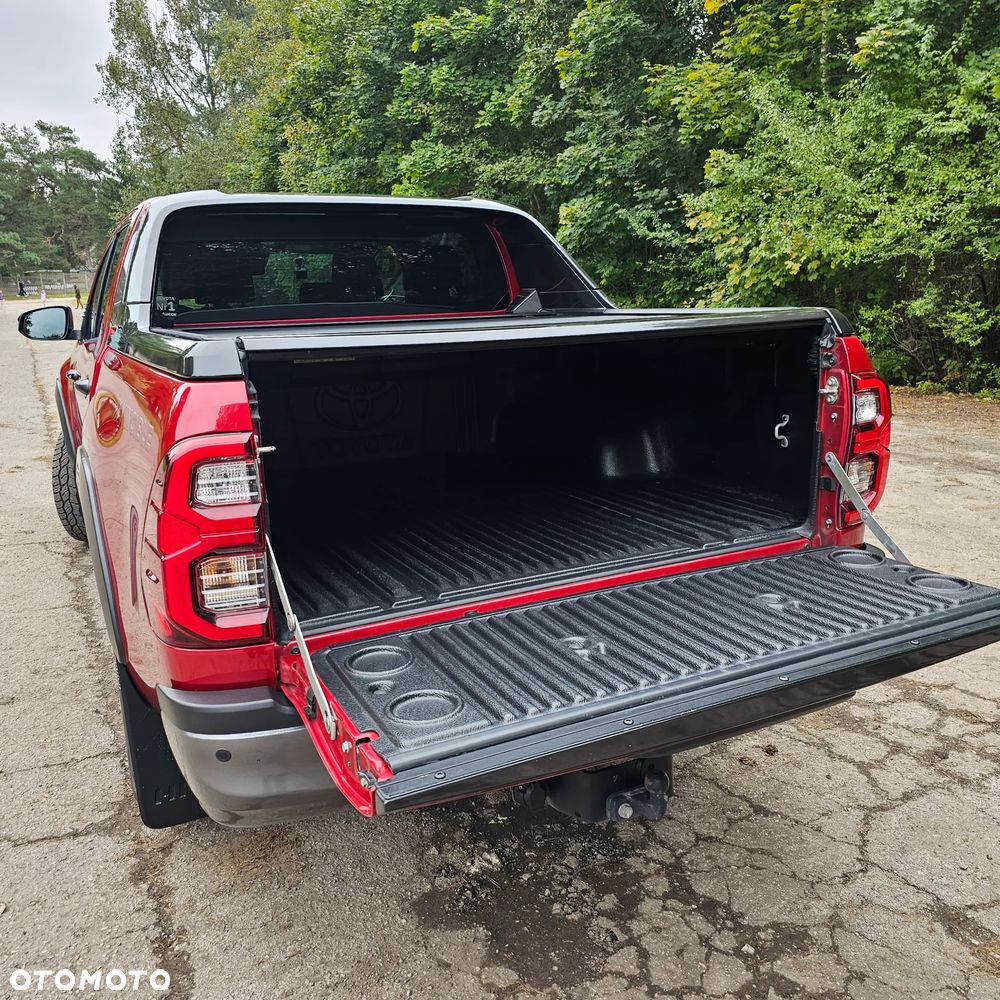 Toyota Hilux 2.8 D-4D Double Cab Invincible 4x4 - 8