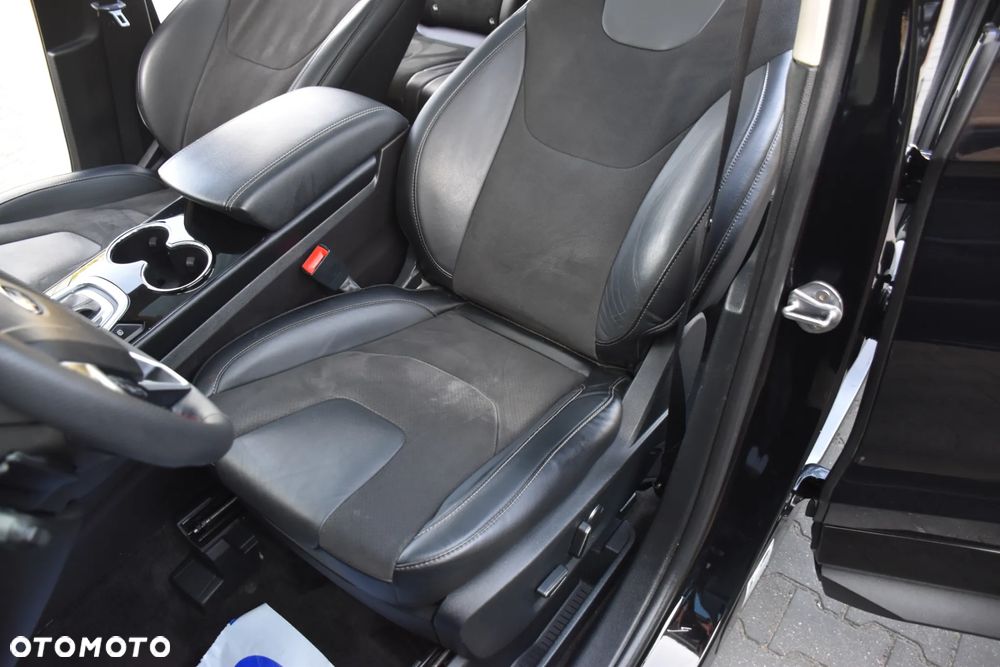 Ford Edge 2.0 TDCi Bi-Turbo 4x4 ST-LINE - 13