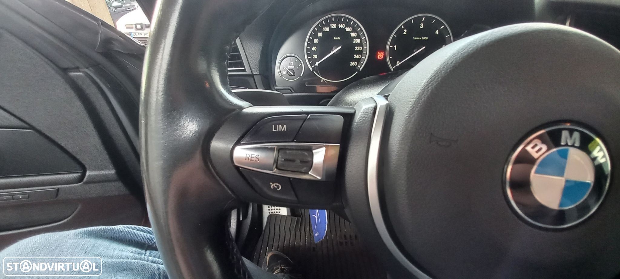BMW 525 - 12