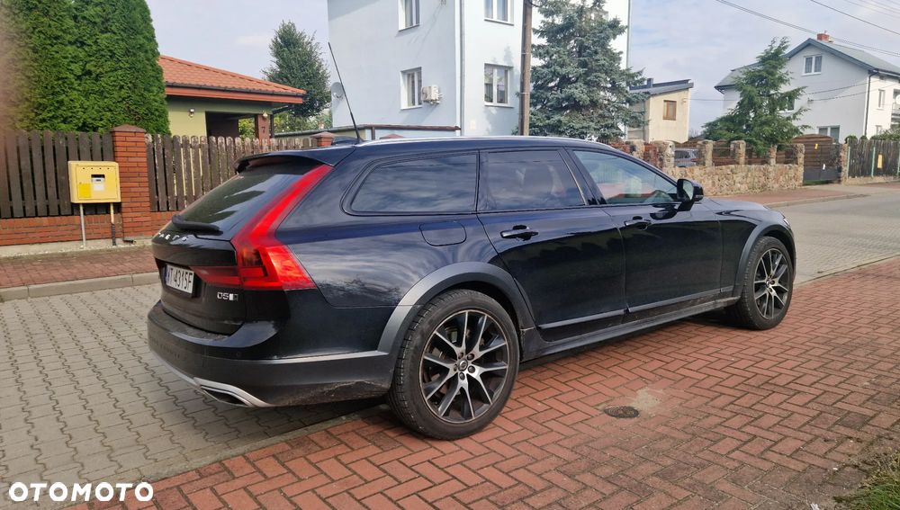 Volvo V90 Cross Country D5 SCR AWD - 4