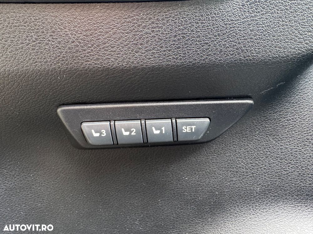 Lexus Seria NX 300h AWD Executive Plus - 12
