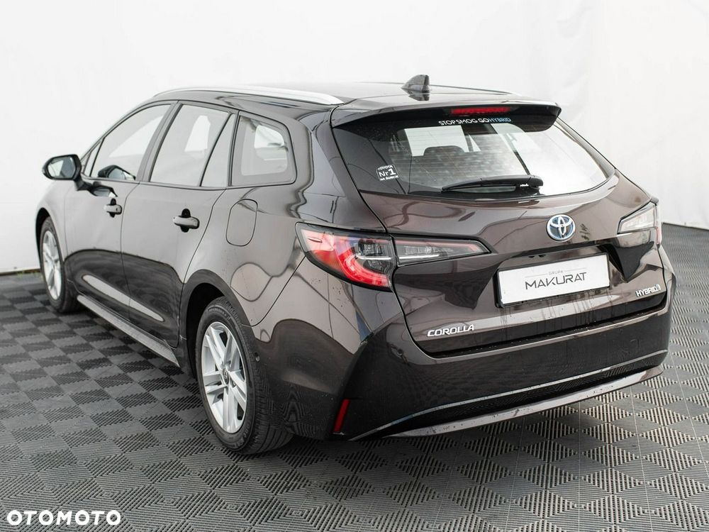 Toyota Corolla - 5