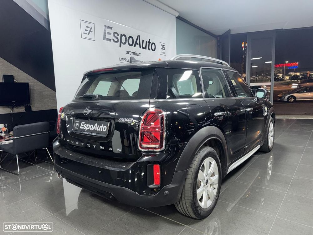 MINI Countryman Cooper SE ALL4 Auto - 17