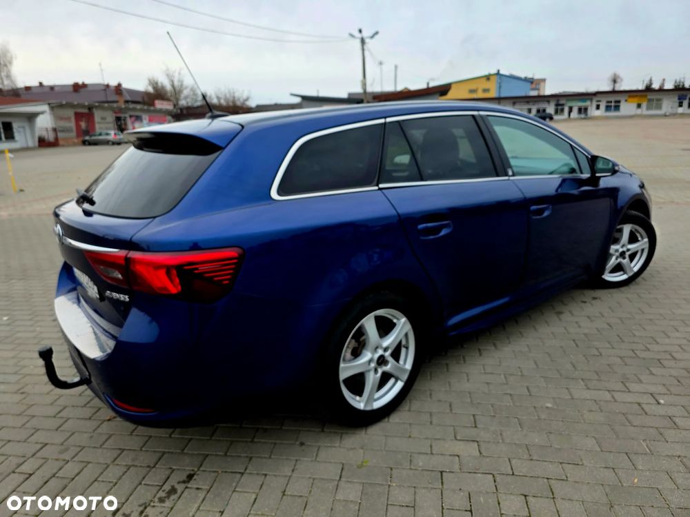Toyota Avensis Touring Sports 1.8 Multidrive S Comfort - 10