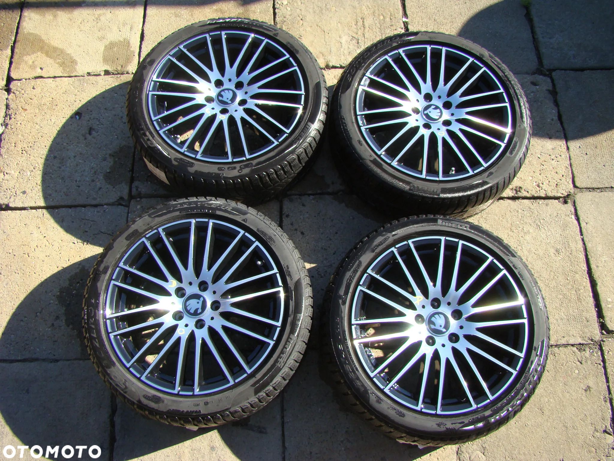 a260 5x112 Skoda Octavia Superb Yeti 7,5jx18 et40 opony zima 225/45 - 1