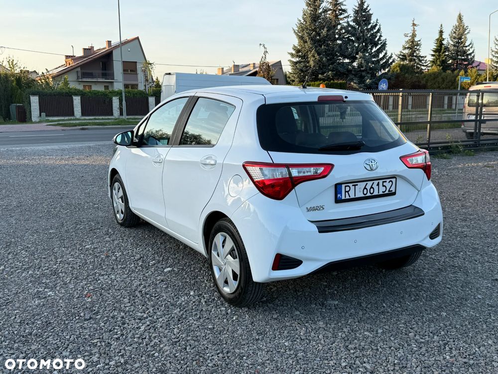 Toyota Yaris 1.5 Active - 18