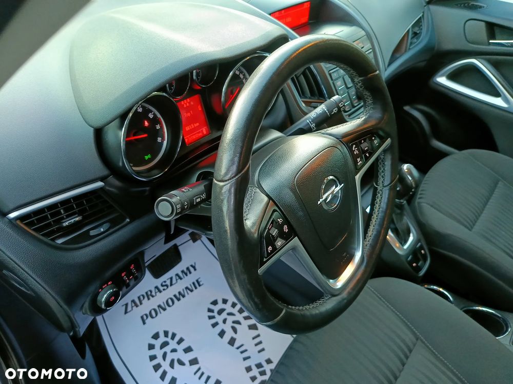 Opel Zafira - 25