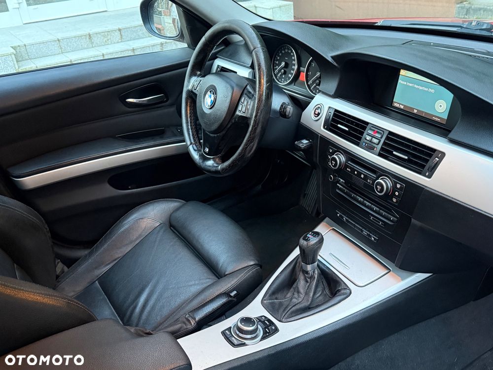 BMW Seria 3 320i - 8