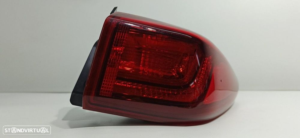 FAROLIM TRASEIRO DIREITO HYUNDAI KONA ESSENCE 2WD - 1