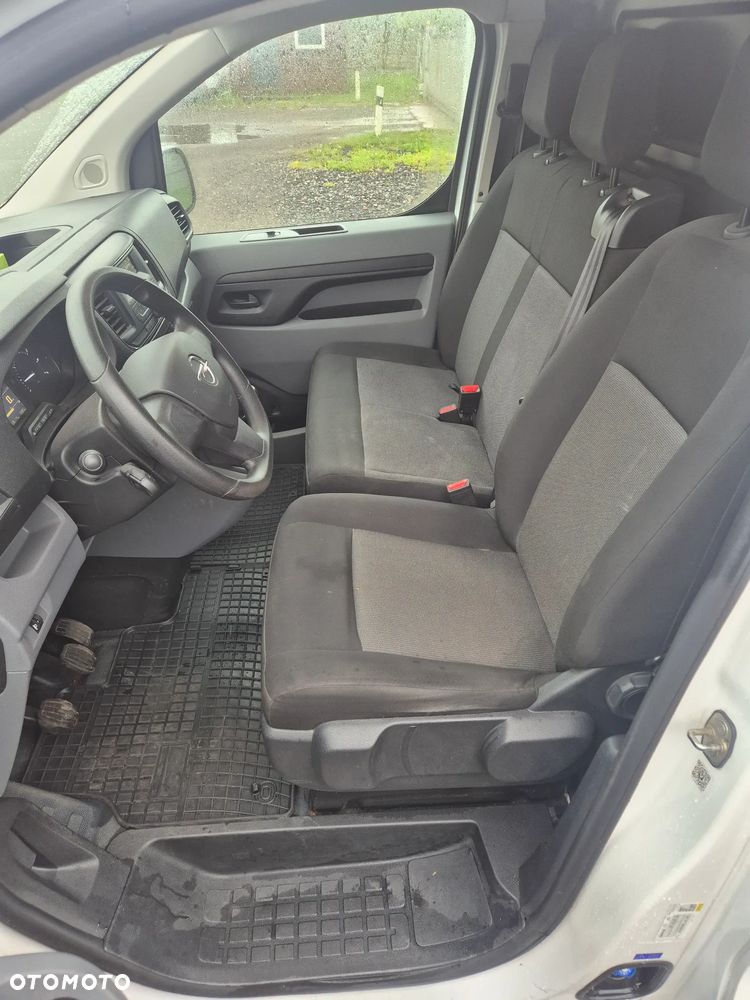 Opel VIVARO - 2