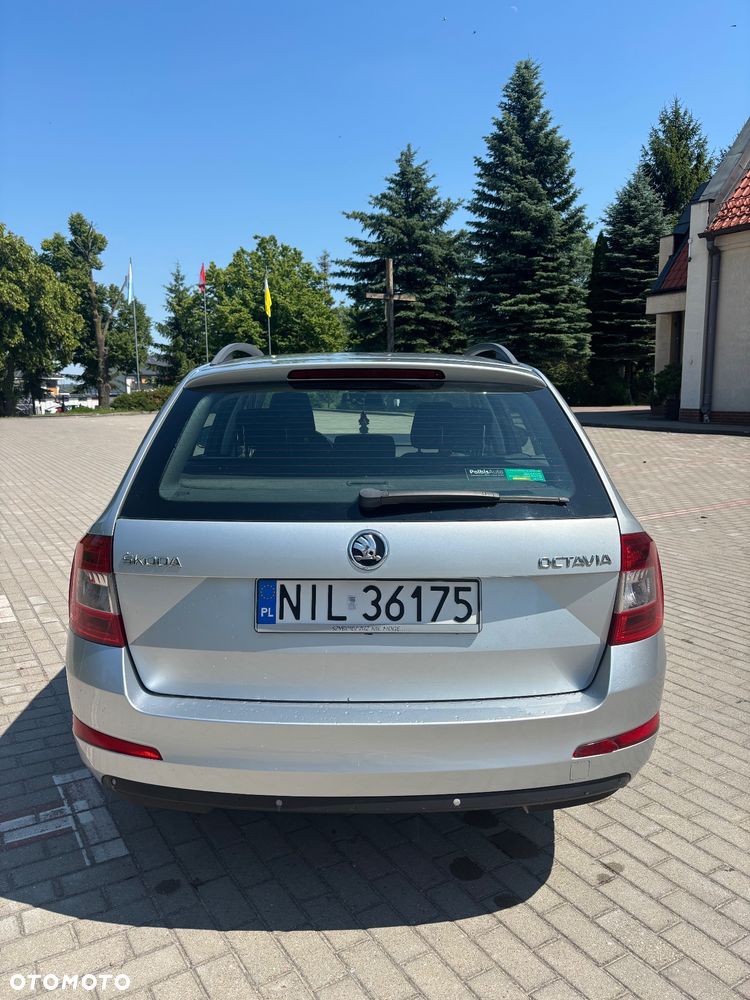 Skoda Octavia 1.4 TSI Ambition - 9
