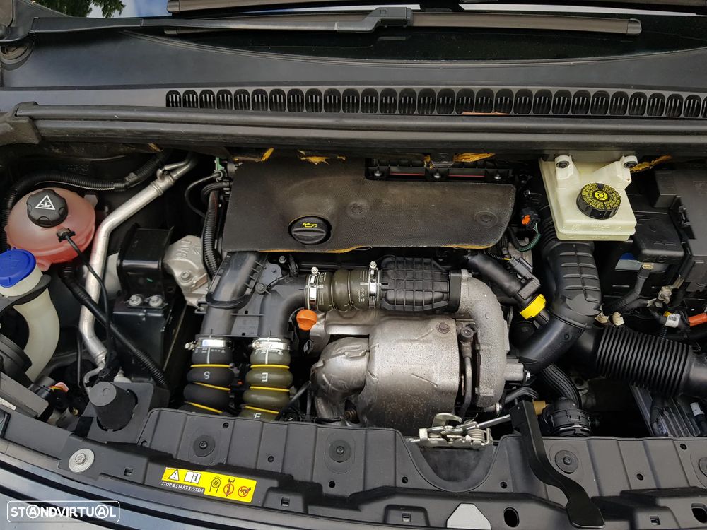 Peugeot 3008 1.6 BlueHDi Style - 28