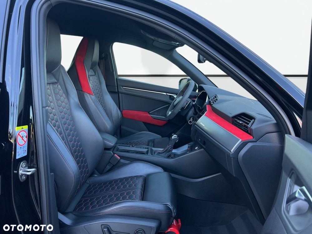Audi RS Q3 Sportback - 14