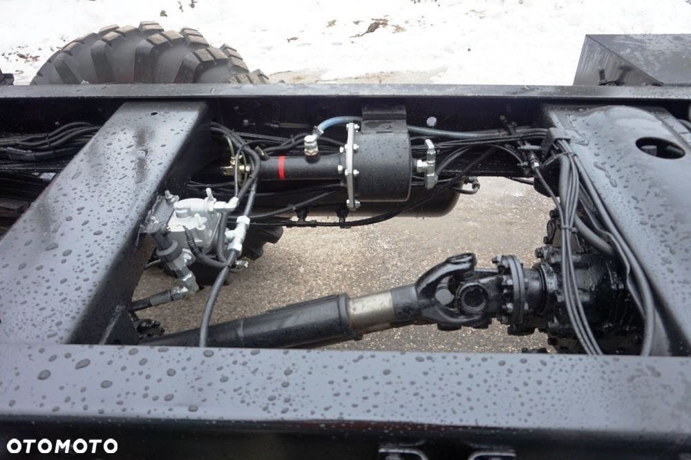 Star 266 MAN 6x6 podwozie  pod  zabudowę - 23
