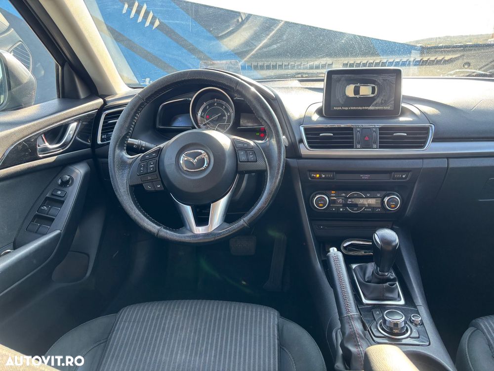 Mazda 3 - 6
